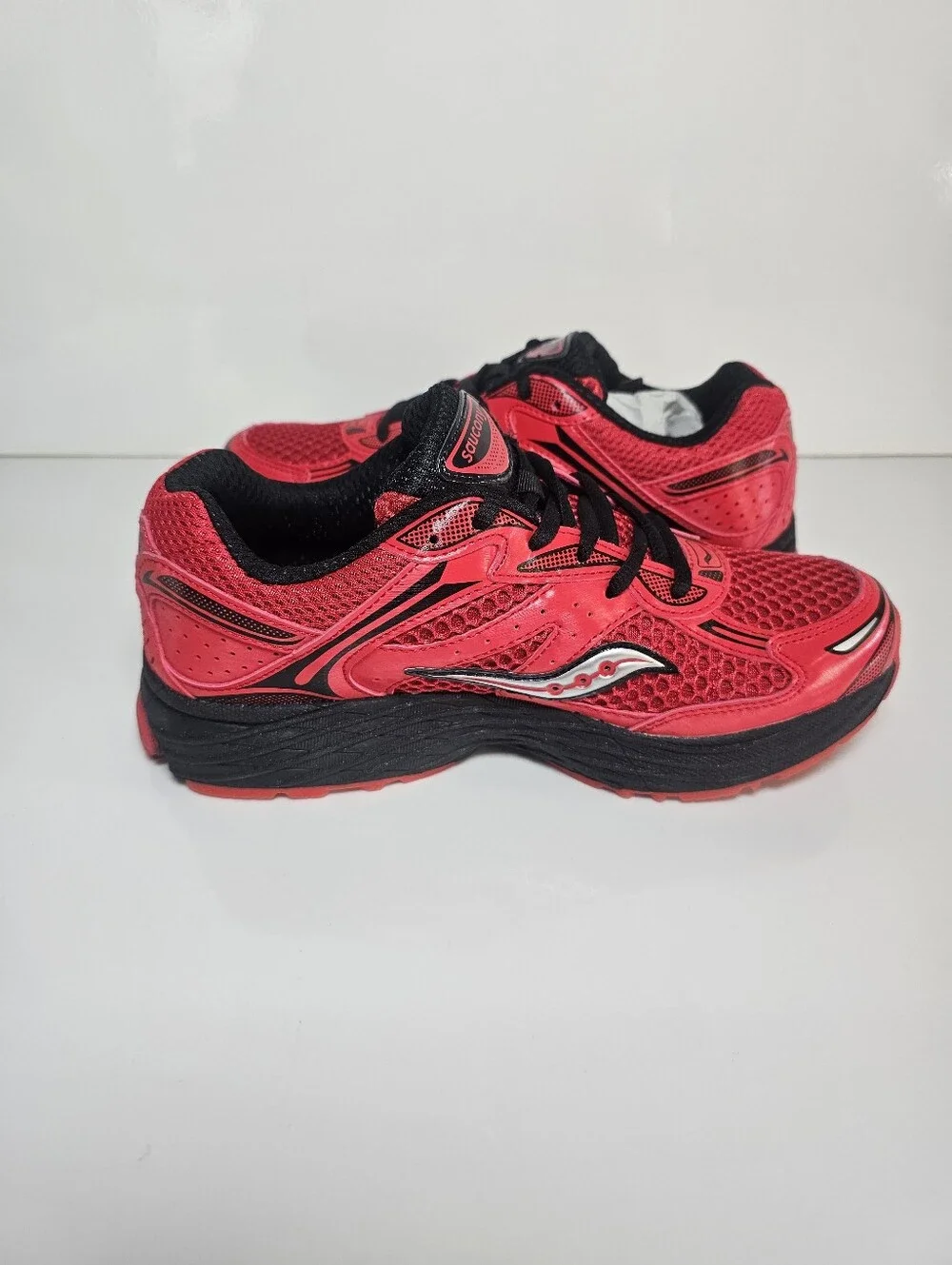 Saucony Omni 9 Running Shoes Youth Size 6.5 New In Box